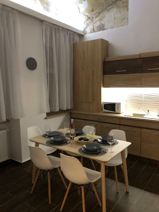 Pr Apartman 에게르 외부 사진